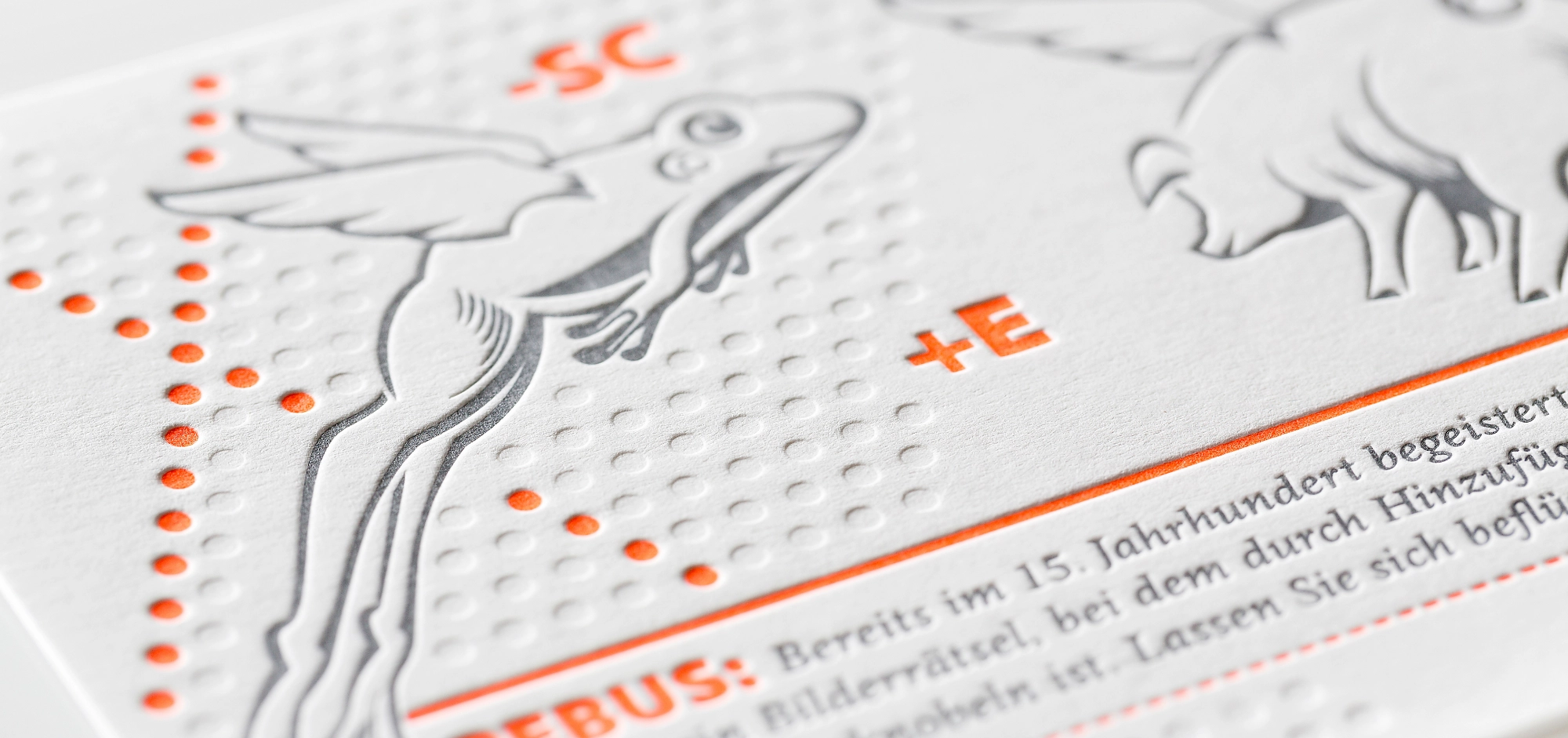 Veredelung von Print-Designs durch Letterpress Blindprägung